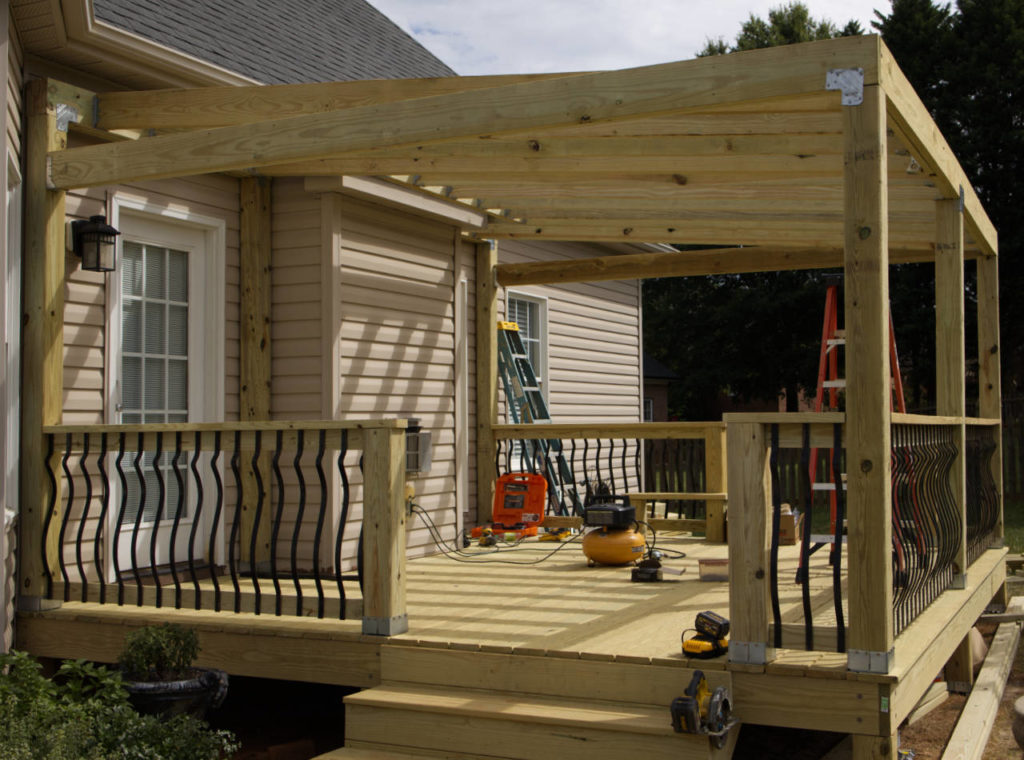 Kernersville deck remodel with stylized balusters