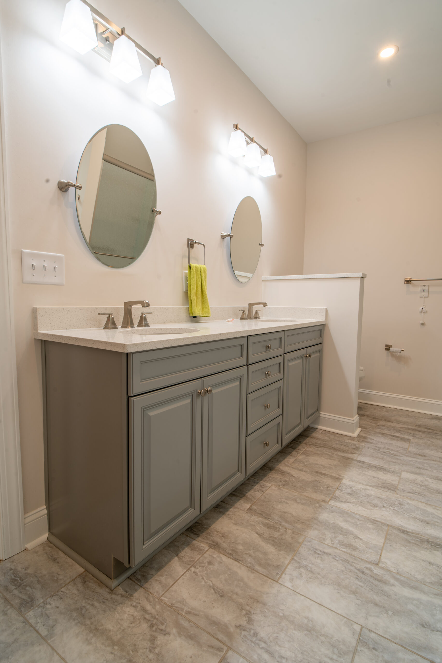 New bathroom vanity and sinks with lighting